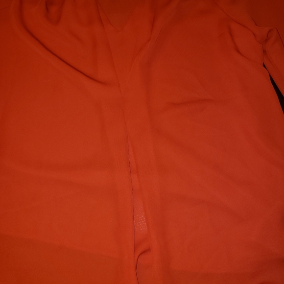 ❤Elle Red Blouse - Picture 6 of 7